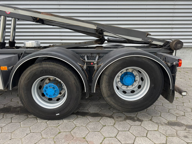Volvo FH16.550 / Manual / 6X2 / Big Axle / TUV:2-2026 / NL Truck - Kabelsysteem truck: afbeelding 5 Volvo FH16.550 / Manual / 6X2 / Big Axle / TUV:2-2026 / NL Truck - Kabelsysteem truck: afbeelding 5