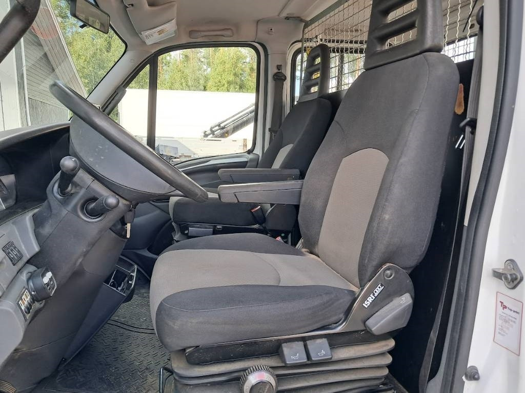 Iveco Daily 70 C17 Doppel 3.0 - Vrachtwagen met open laadbak: afbeelding 4 Iveco Daily 70 C17 Doppel 3.0 - Vrachtwagen met open laadbak: afbeelding 4