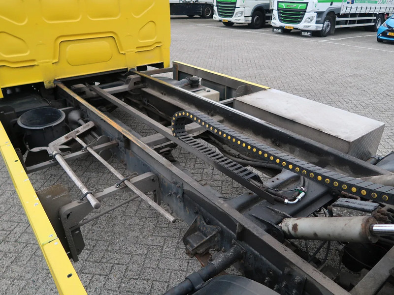 Bergingsvoertuig Renault Midlum 220 Omars Plateau Winde Brille, Euro 3, BE Truck, TOP!: afbeelding 17 Bergingsvoertuig Renault Midlum 220 Omars Plateau Winde Brille, Euro 3, BE Truck, TOP!: afbeelding 17
