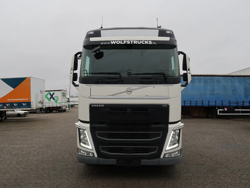 Volvo FH 460 4x2, Globe, LA chass, 2 tanks, ACC, TOP! - Trekker: afbeelding 2 Volvo FH 460 4x2, Globe, LA chass, 2 tanks, ACC, TOP! - Trekker: afbeelding 2