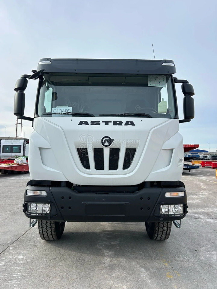 ASTRA HD9 8x4 CHASSIS - Barcelona Stock - Chassis vrachtwagen: afbeelding 1 ASTRA HD9 8x4 CHASSIS - Barcelona Stock - Chassis vrachtwagen: afbeelding 1