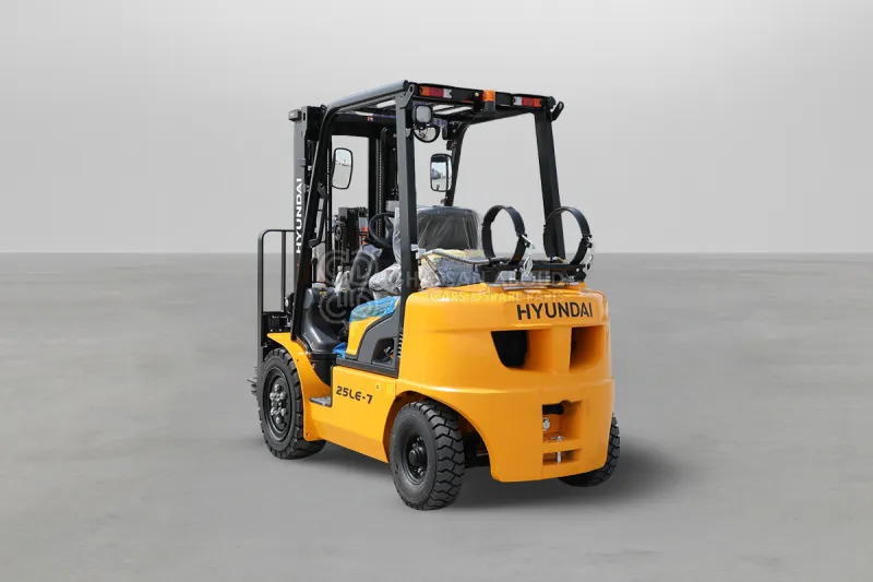 Hyundai Forklift 30LE-7 3 TONS LPG 3 STAGE - LPG heftruck: afbeelding 5 Hyundai Forklift 30LE-7 3 TONS LPG 3 STAGE - LPG heftruck: afbeelding 5