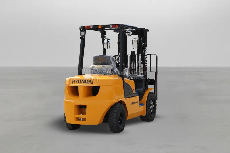 Hyundai Forklift 35DE-7 3.5 TONS DIESEL 3 STAGE - Diesel heftruck: afbeelding 4 Hyundai Forklift 35DE-7 3.5 TONS DIESEL 3 STAGE - Diesel heftruck: afbeelding 4