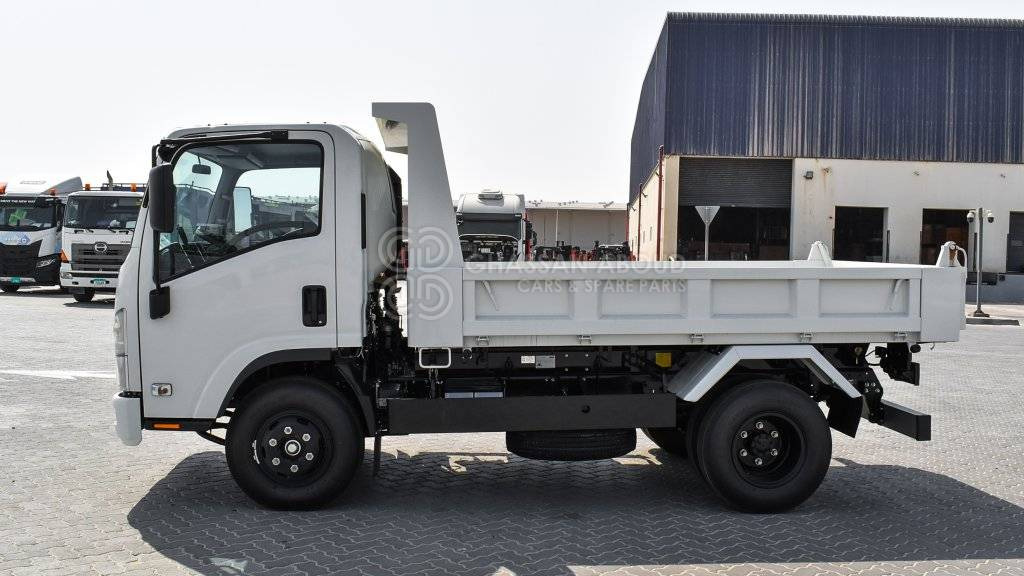 ISUZU NPR 75 DUMP TRUCK - Kipper vrachtwagen: afbeelding 2 ISUZU NPR 75 DUMP TRUCK - Kipper vrachtwagen: afbeelding 2