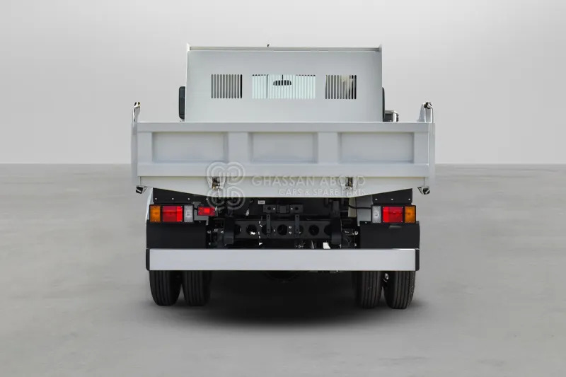 Isuzu NPR 75 4x2 Dump Truck - Kipper vrachtwagen: afbeelding 2 Isuzu NPR 75 4x2 Dump Truck - Kipper vrachtwagen: afbeelding 2