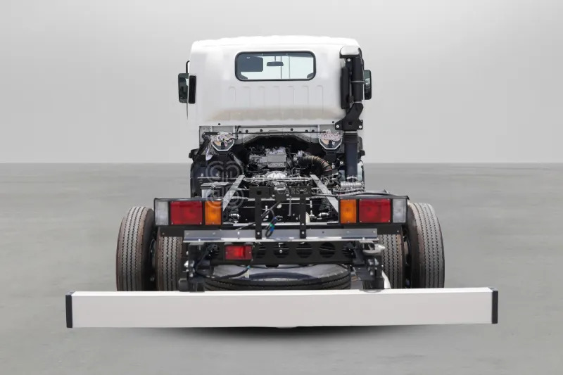 Isuzu NPR 85K 4x2 Long Chassis - Chassis vrachtwagen: afbeelding 3 Isuzu NPR 85K 4x2 Long Chassis - Chassis vrachtwagen: afbeelding 3