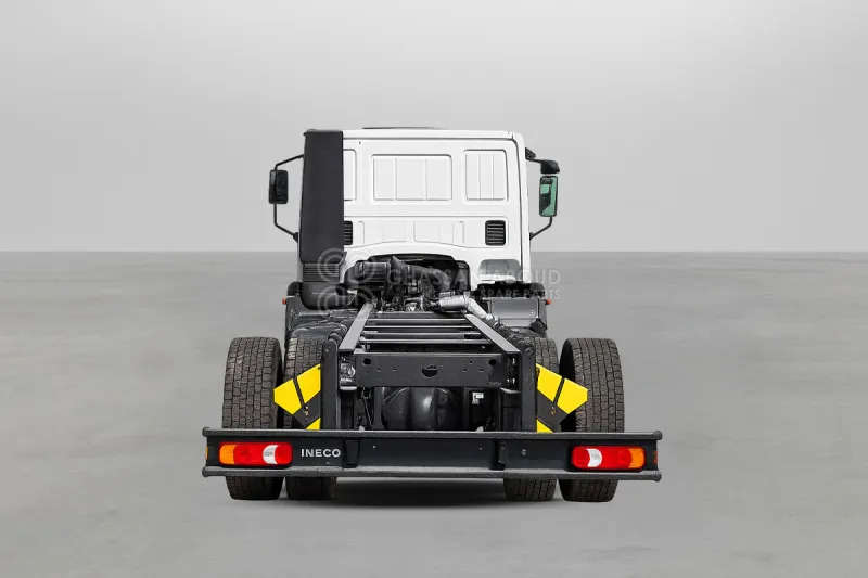 Iveco Euro Cargo ML180 4x2 Chassis - Chassis vrachtwagen: afbeelding 3 Iveco Euro Cargo ML180 4x2 Chassis - Chassis vrachtwagen: afbeelding 3