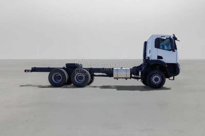 Iveco T-WAY AD380T47H 6X6 R22.5 Tyres Chassis - Chassis vrachtwagen: afbeelding 5 Iveco T-WAY AD380T47H 6X6 R22.5 Tyres Chassis - Chassis vrachtwagen: afbeelding 5