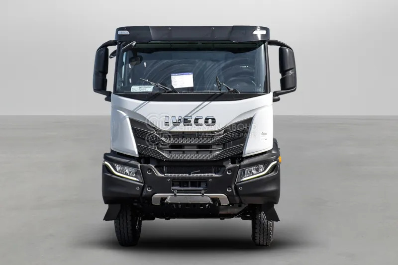 Iveco T-WAY AT380T47H 6x4 R20 Tyres Chassis - Chassis vrachtwagen: afbeelding 3 Iveco T-WAY AT380T47H 6x4 R20 Tyres Chassis - Chassis vrachtwagen: afbeelding 3