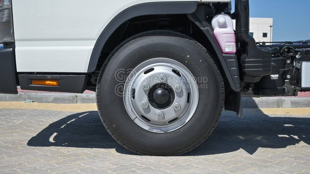 MITSUBISHI CANTER CHASSIS,170L TANK (4×2) 4.2 TON DIESEL MY24 - Chassis vrachtwagen: afbeelding 5 MITSUBISHI CANTER CHASSIS,170L TANK (4×2) 4.2 TON DIESEL MY24 - Chassis vrachtwagen: afbeelding 5