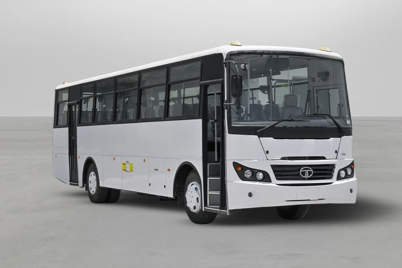 TATA LPO 1618 BUS - Streekbus: afbeelding 1 TATA LPO 1618 BUS - Streekbus: afbeelding 1