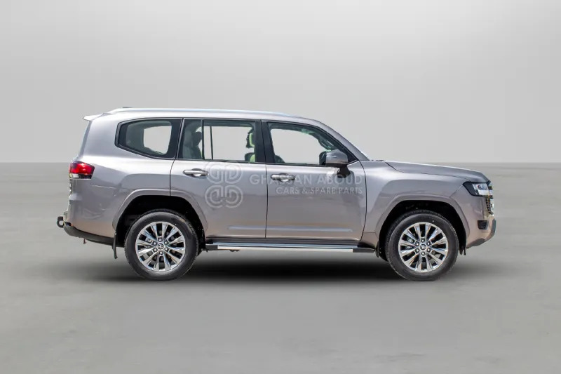 Toyota Land Cruiser 300 - SUV: afbeelding 3 Toyota Land Cruiser 300 - SUV: afbeelding 3