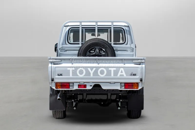 Toyota Land Cruiser Pick Up LC79 4x4 DC - Pick-up: afbeelding 4 Toyota Land Cruiser Pick Up LC79 4x4 DC - Pick-up: afbeelding 4