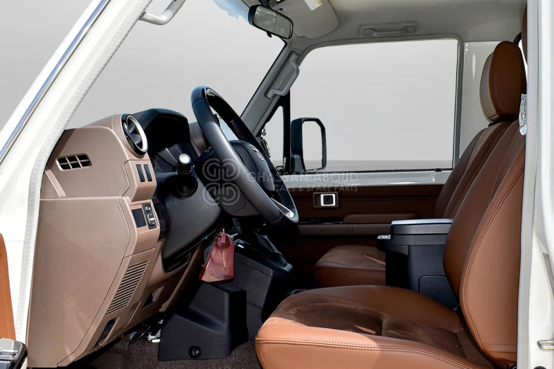 Toyota Land Cruiser - Pick-up: afbeelding 4 Toyota Land Cruiser - Pick-up: afbeelding 4