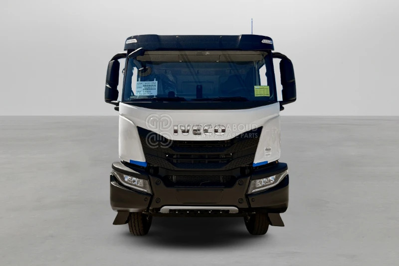 Iveco T-WAY AT720T47TH 6×4 R22.5 Tyres Tractor Head - Barcelona Stock - Trekker: afbeelding 2 Iveco T-WAY AT720T47TH 6×4 R22.5 Tyres Tractor Head - Barcelona Stock - Trekker: afbeelding 2
