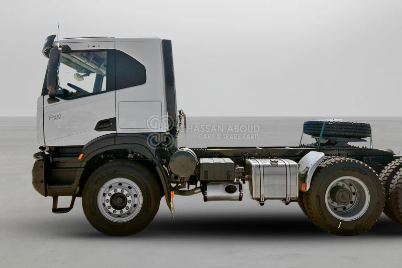 Iveco T-WAY AT720T47TH 6×4 R22.5 Tyres Tractor Head - Barcelona Stock - Trekker: afbeelding 3 Iveco T-WAY AT720T47TH 6×4 R22.5 Tyres Tractor Head - Barcelona Stock - Trekker: afbeelding 3