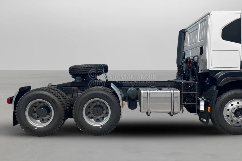 Iveco T-WAY AT720T47TH 6×4 R24 Tyres Tractor Head - Barcelona Stock - Trekker: afbeelding 5 Iveco T-WAY AT720T47TH 6×4 R24 Tyres Tractor Head - Barcelona Stock - Trekker: afbeelding 5