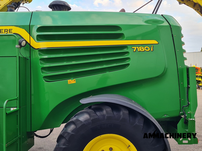 Hakselaar voor het vervoer van voedsel John Deere 7180 i: afbeelding 18