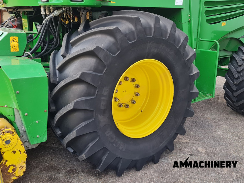 Hakselaar voor het vervoer van voedsel John Deere 7180 i: afbeelding 13