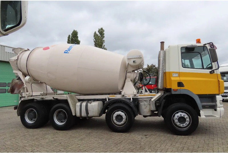 DAF CF 430 8x4, full spring ! Great condition - Betonmixer: afbeelding 4 DAF CF 430 8x4, full spring ! Great condition - Betonmixer: afbeelding 4