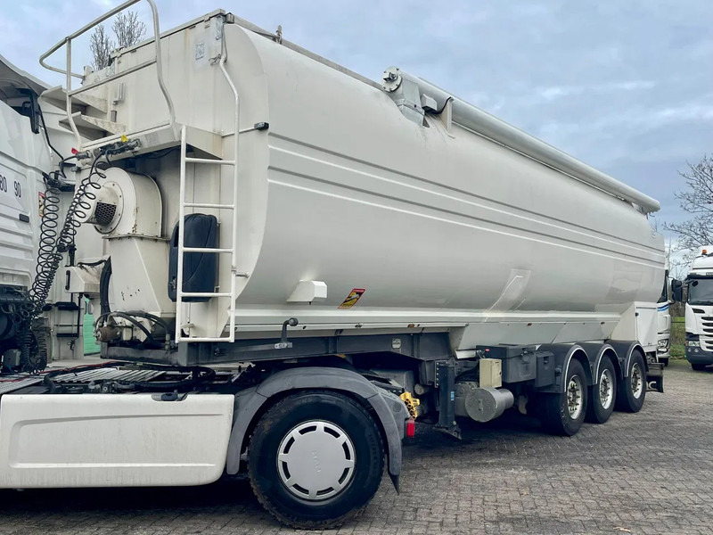 DESOT TSCI AUGER, HATZ diesel, SAF AXLES - Tankoplegger: afbeelding 1 DESOT TSCI AUGER, HATZ diesel, SAF AXLES - Tankoplegger: afbeelding 1