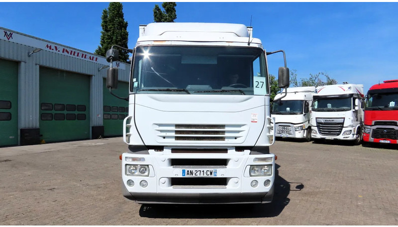 Iveco Stralis 310 8.60m box! Manual gerabox, Great state - Bakwagen: afbeelding 3 Iveco Stralis 310 8.60m box! Manual gerabox, Great state - Bakwagen: afbeelding 3