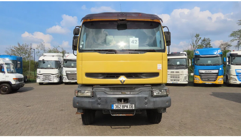 Renault Kerax 420 117000 km original !!! APK tot 27/06/2025 FRANCE truck - Betonmixer: afbeelding 2 Renault Kerax 420 117000 km original !!! APK tot 27/06/2025 FRANCE truck - Betonmixer: afbeelding 2
