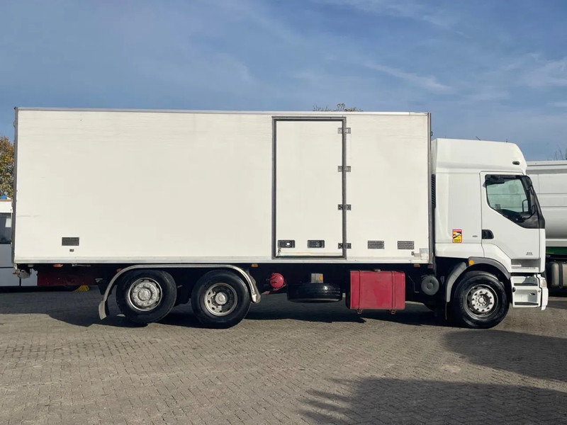 Renault Premium 400 259937 km! EURO 2, Manual injection! 3 axels! Greaf condition! - Koelwagen vrachtwagen: afbeelding 4 Renault Premium 400 259937 km! EURO 2, Manual injection! 3 axels! Greaf condition! - Koelwagen vrachtwagen: afbeelding 4