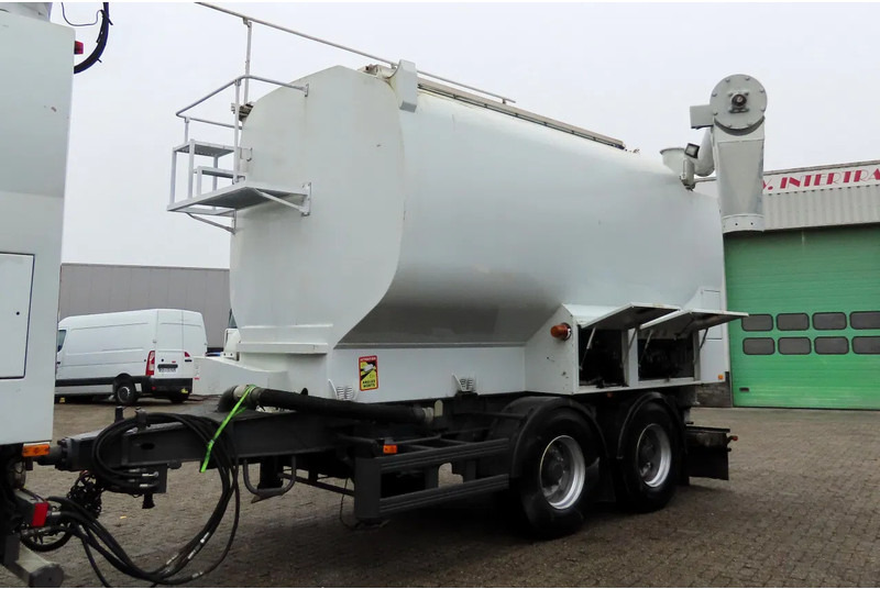 Samro AUGER + Air. 4 comp. - Tank aanhanger: afbeelding 3 Samro AUGER + Air. 4 comp. - Tank aanhanger: afbeelding 3