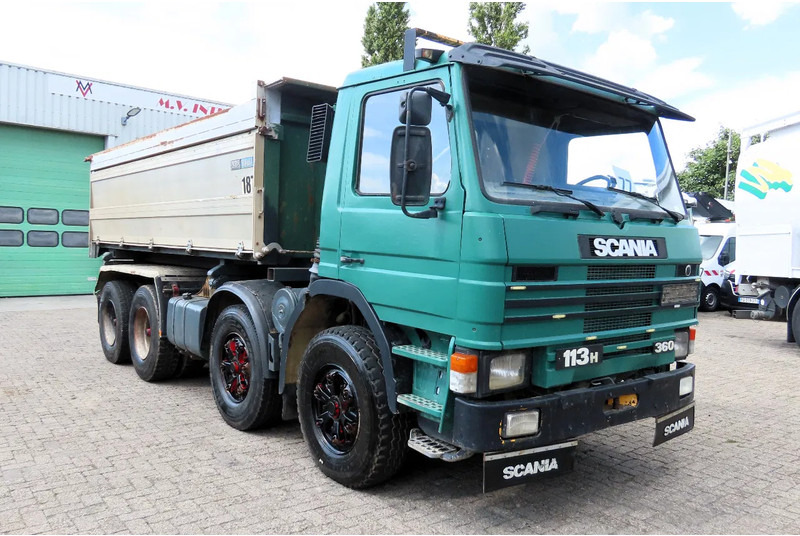Scania P113-360 8x4, FULL SPRING! SUPER CONDITION! - Kipper vrachtwagen: afbeelding 2 Scania P113-360 8x4, FULL SPRING! SUPER CONDITION! - Kipper vrachtwagen: afbeelding 2