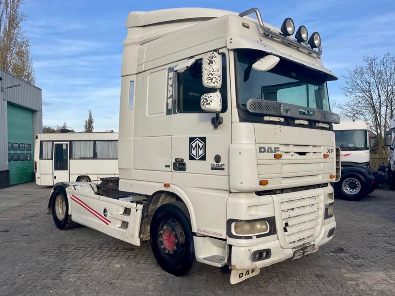 DAF XF 105.460 Manual gearbox! - Trekker: afbeelding 3 DAF XF 105.460 Manual gearbox! - Trekker: afbeelding 3