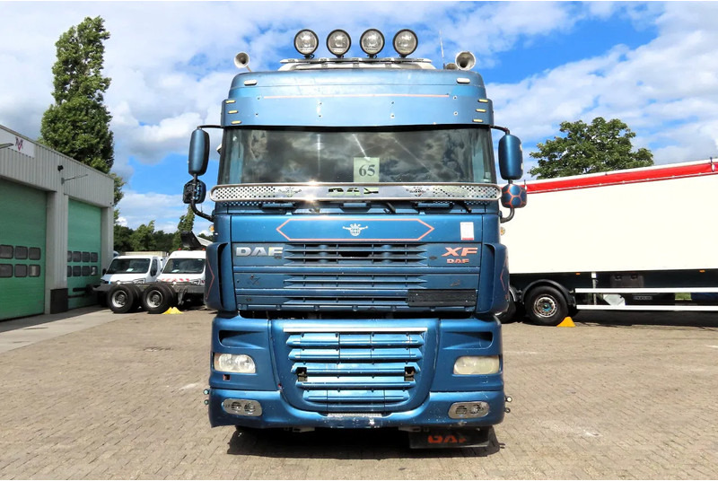 DAF XF 95.530 EURO4. Royal DAF! - Trekker: afbeelding 2 DAF XF 95.530 EURO4. Royal DAF! - Trekker: afbeelding 2