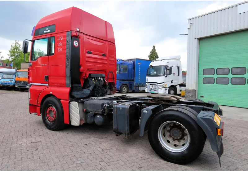MAN TGA 18.410 Manual gearbox, Manual pomp, PTO, HYDRAULIC - Trekker: afbeelding 5 MAN TGA 18.410 Manual gearbox, Manual pomp, PTO, HYDRAULIC - Trekker: afbeelding 5