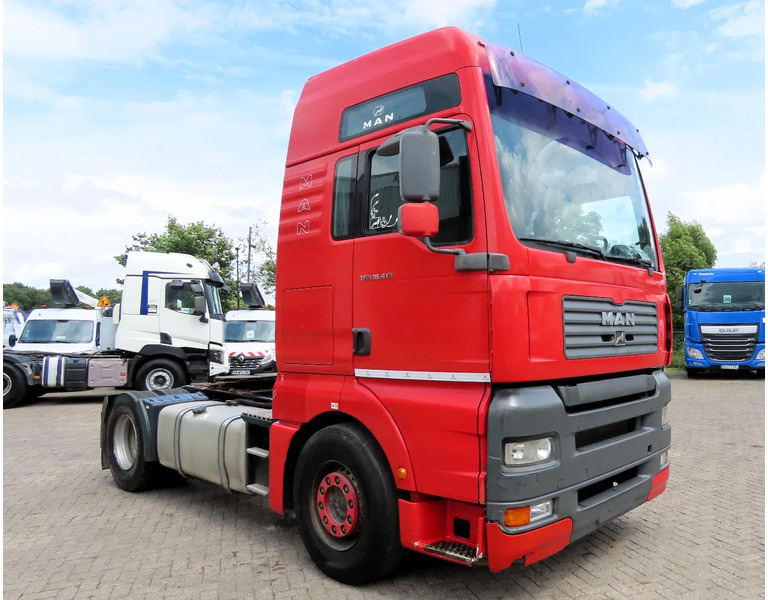 MAN TGA 18.410 Manual gearbox, Manual pomp, PTO, HYDRAULIC - Trekker: afbeelding 1 MAN TGA 18.410 Manual gearbox, Manual pomp, PTO, HYDRAULIC - Trekker: afbeelding 1