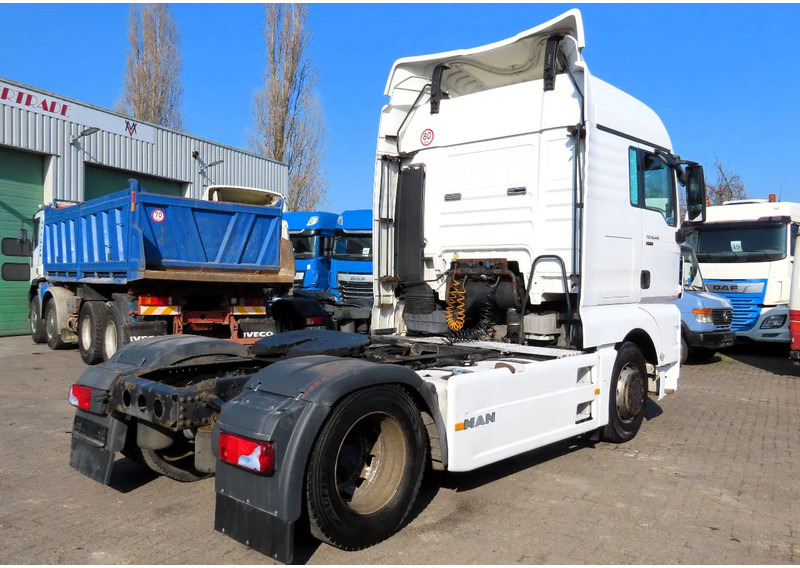 MAN TGX 14.440 EVV EURO5, RETARDER, FRIGO, 2 beds - Trekker: afbeelding 5 MAN TGX 14.440 EVV EURO5, RETARDER, FRIGO, 2 beds - Trekker: afbeelding 5