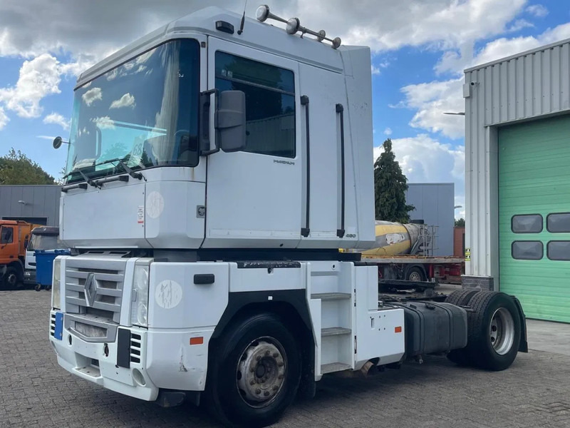 Renault Magnum 480 manual, PTO/ Hydraulic, renault moteur - Trekker: afbeelding 3 Renault Magnum 480 manual, PTO/ Hydraulic, renault moteur - Trekker: afbeelding 3