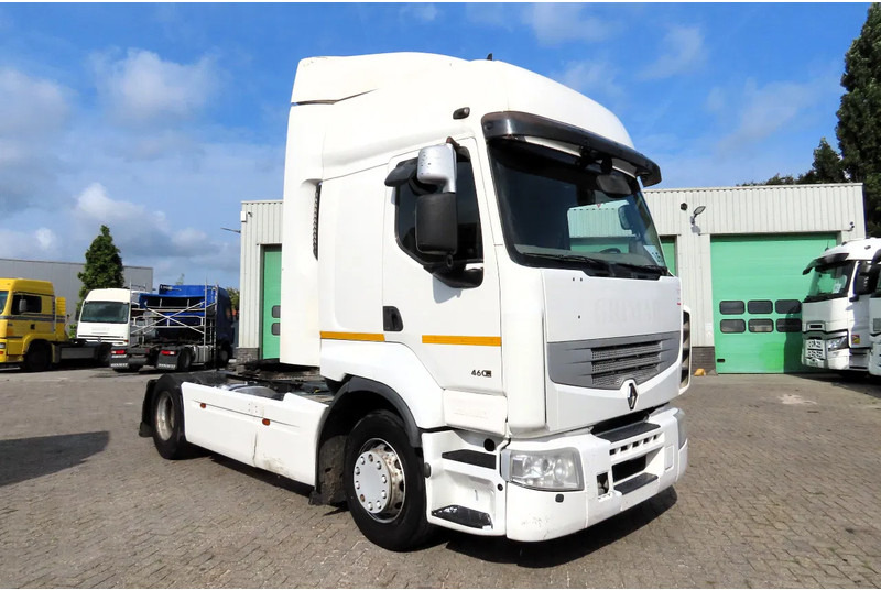 Renault Premium 460 VF624GPA000075552 , 2 tanks! FRIGO - Trekker: afbeelding 1 Renault Premium 460 VF624GPA000075552 , 2 tanks! FRIGO - Trekker: afbeelding 1