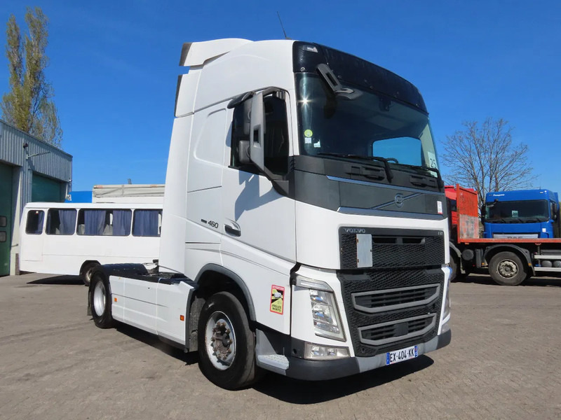 Volvo FH 460 YV2RTY0A3JB867622, FRIGO, 2X FUEL TANK, frigo, EURO6 - Trekker: afbeelding 1 Volvo FH 460 YV2RTY0A3JB867622, FRIGO, 2X FUEL TANK, frigo, EURO6 - Trekker: afbeelding 1