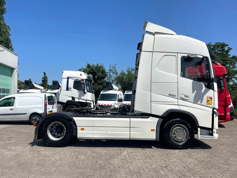Volvo FH 500 vin: YV2RT40A3JB850702 RETARDER, 2X FUEL TANK, PARKING AIRCO, FRIGO - Trekker: afbeelding 4 Volvo FH 500 vin: YV2RT40A3JB850702 RETARDER, 2X FUEL TANK, PARKING AIRCO, FRIGO - Trekker: afbeelding 4