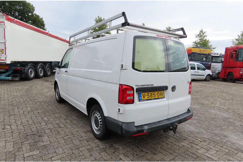 Volkswagen Transporter 2.0 TDI Airco, 3 peson, APK tot 06/06/2026 - Kleine bestelwagen: afbeelding 5 Volkswagen Transporter 2.0 TDI Airco, 3 peson, APK tot 06/06/2026 - Kleine bestelwagen: afbeelding 5
