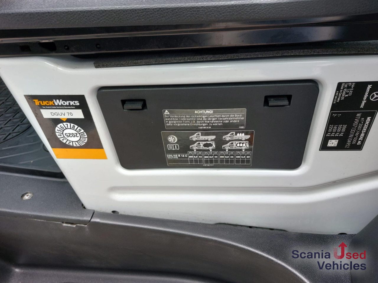 MERCEDES-BENZ Sprinter 316 CDI KOFFER Ladebordwand - Bestelwagen gesloten laadbak: afbeelding 3 MERCEDES-BENZ Sprinter 316 CDI KOFFER Ladebordwand - Bestelwagen gesloten laadbak: afbeelding 3