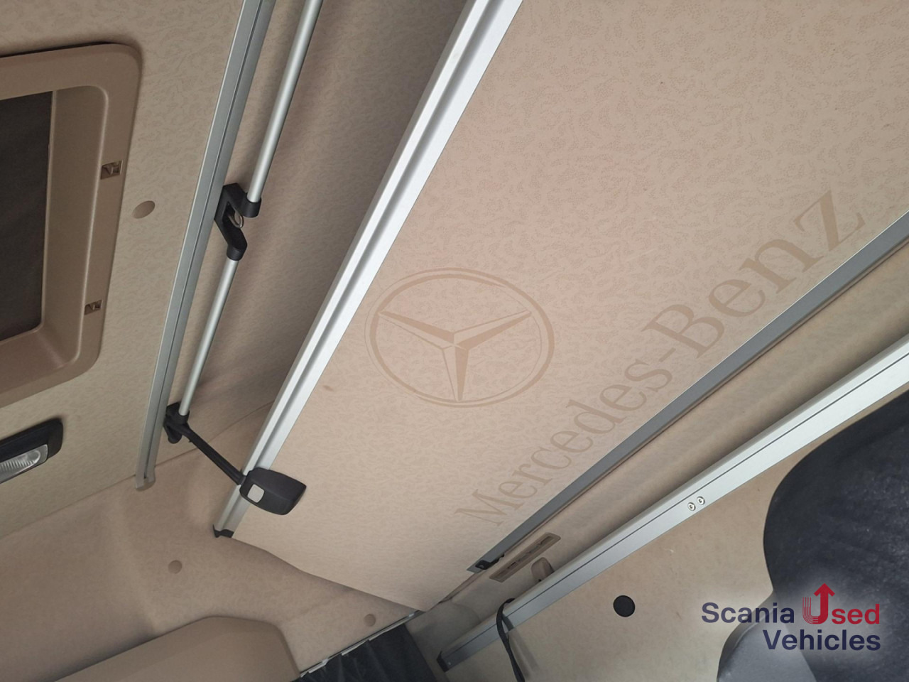 MERCEDES-BENZ Actros 1848 Retarder Blatt/Luft Retarder! - Trekker: afbeelding 4 MERCEDES-BENZ Actros 1848 Retarder Blatt/Luft Retarder! - Trekker: afbeelding 4