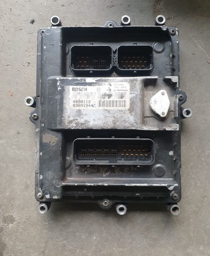 Bosch IVECO ENGINE IVECO - ECU voor Vrachtwagen: afbeelding 1 Bosch IVECO ENGINE IVECO - ECU voor Vrachtwagen: afbeelding 1