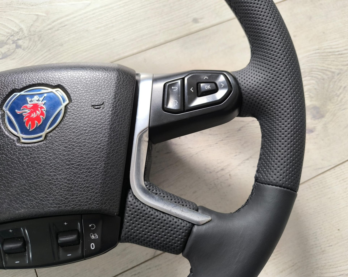 Scania - Stuurwiel voor Vrachtwagen: afbeelding 2 Scania - Stuurwiel voor Vrachtwagen: afbeelding 2