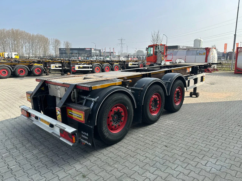 Burg 20FT ADR (EX/II, EX/III, FL, AT) Chassis, Leergewicht : 3.690kg, SAF INTRADISC, 2x Liftachse, NL-Chassis, APK/ADR: 07-2025 - Containertransporter/ Wissellaadbak oplegger: afbeelding 3 Burg 20FT ADR (EX/II, EX/III, FL, AT) Chassis, Leergewicht : 3.690kg, SAF INTRADISC, 2x Liftachse, NL-Chassis, APK/ADR: 07-2025 - Containertransporter/ Wissellaadbak oplegger: afbeelding 3