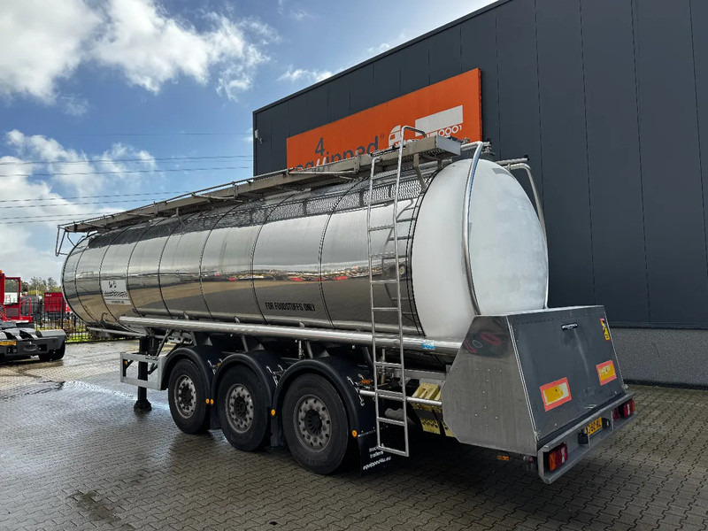 Feldbinder LEBENSMITTEL / LEVENSMIDDELEN FOOD / 33.500L / 3-COMP / PUMPE / INOX / NL-trailer / APK: 05-2026 - Tankoplegger: afbeelding 4 Feldbinder LEBENSMITTEL / LEVENSMIDDELEN FOOD / 33.500L / 3-COMP / PUMPE / INOX / NL-trailer / APK: 05-2026 - Tankoplegger: afbeelding 4