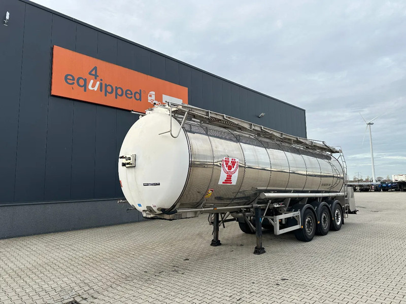 Feldbinder LEVENSMIDDELEN / FOOD / LEBENSMITTEL / 33.500L / 3-COMP / POMP / NL-trailer / APK: 09-2026, 10x beschikbaar - Tankoplegger: afbeelding 1 Feldbinder LEVENSMIDDELEN / FOOD / LEBENSMITTEL / 33.500L / 3-COMP / POMP / NL-trailer / APK: 09-2026, 10x beschikbaar - Tankoplegger: afbeelding 1