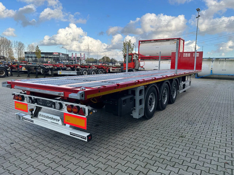 Kässbohrer nieuwe, direct leverbare Heavy-Duty platte oplegger, Heckbündig, Twistlocks (1x 40FT / 2x 20FT), rongpotten, schijfremmen, NL-re - Open bak met boorden oplegger: afbeelding 3 Kässbohrer nieuwe, direct leverbare Heavy-Duty platte oplegger, Heckbündig, Twistlocks (1x 40FT / 2x 20FT), rongpotten, schijfremmen, NL-re - Open bak met boorden oplegger: afbeelding 3