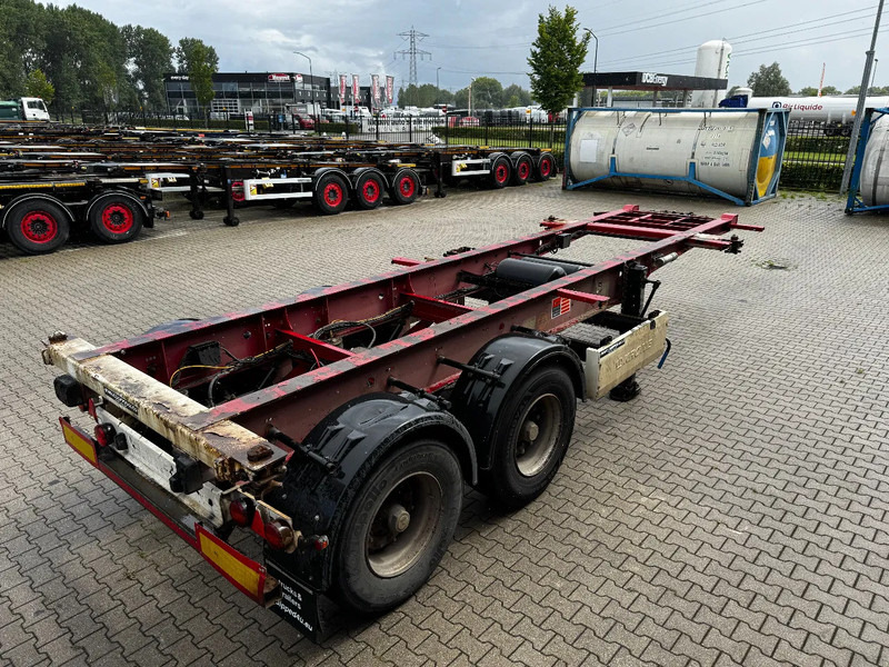 Krone 2-axle 20FT chassis, BPW + drumbrakes, airsuspension, empty weight: 3.180kg, 2x available - Containertransporter/ Wissellaadbak oplegger: afbeelding 3 Krone 2-axle 20FT chassis, BPW + drumbrakes, airsuspension, empty weight: 3.180kg, 2x available - Containertransporter/ Wissellaadbak oplegger: afbeelding 3