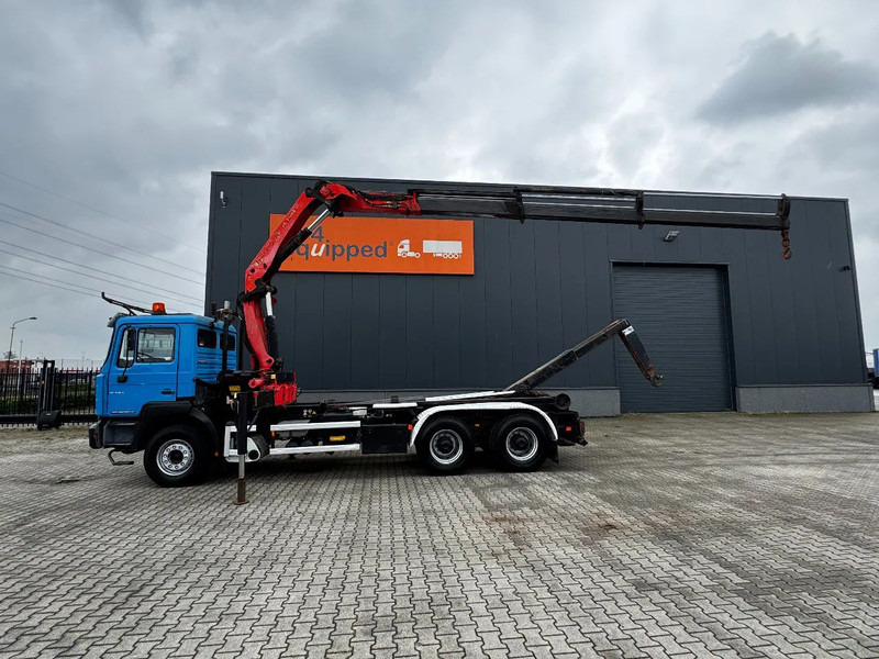 MAN FE 410A, 6x4, EURO 2, Palfinger PK17000 Crane + VDL HOOK, full spring, manual gearbox, MOT 9/2025 - Haakarmsysteem vrachtwagen, Kraanwagen: afbeelding 2 MAN FE 410A, 6x4, EURO 2, Palfinger PK17000 Crane + VDL HOOK, full spring, manual gearbox, MOT 9/2025 - Haakarmsysteem vrachtwagen, Kraanwagen: afbeelding 2